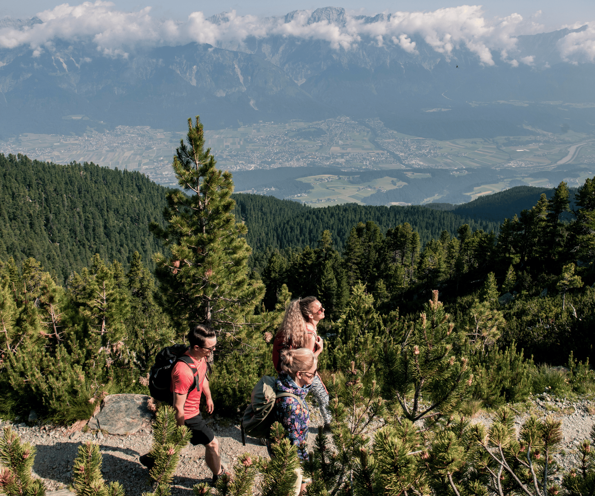 Wanderung am Zirbenweg