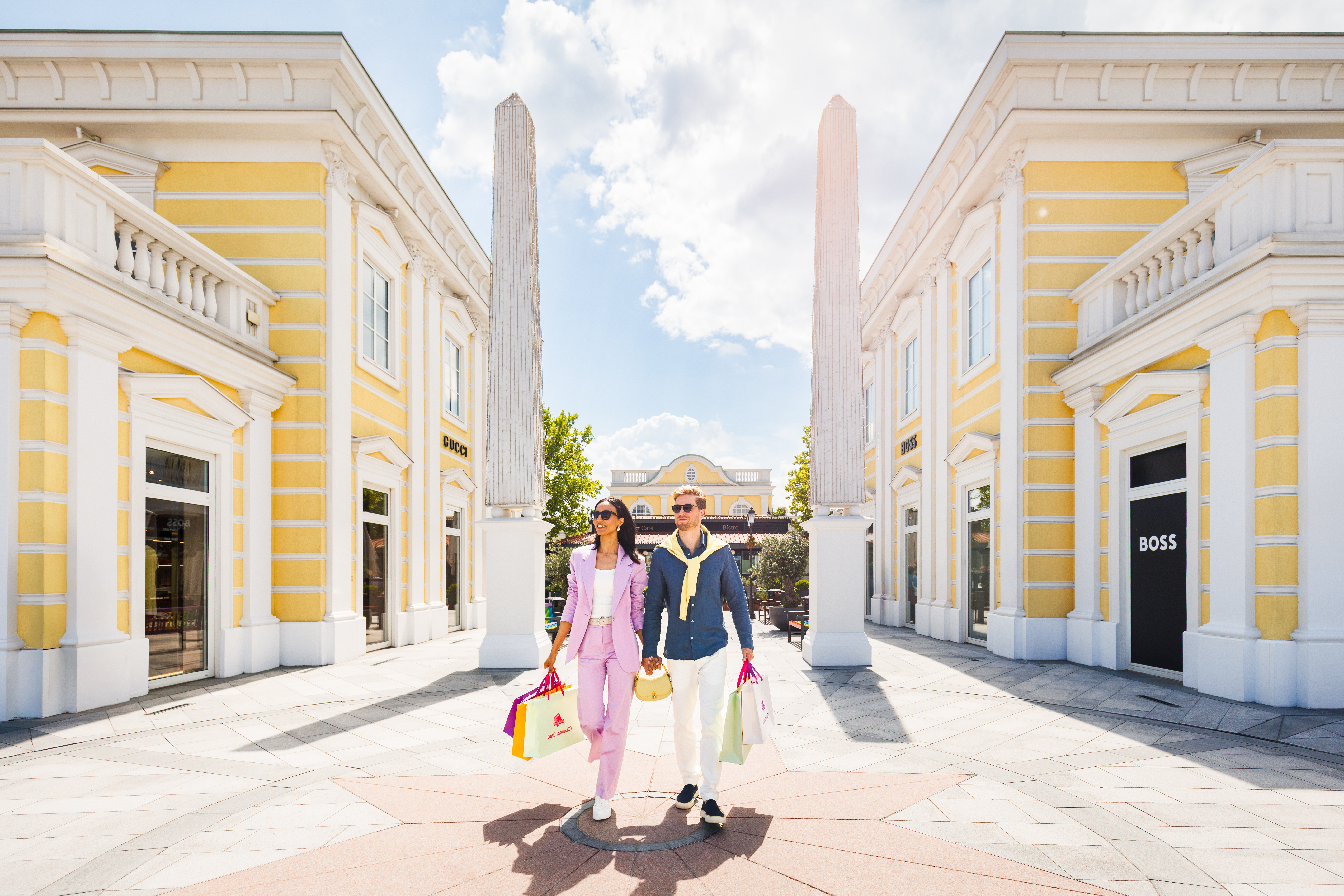 Outlet Center entrance