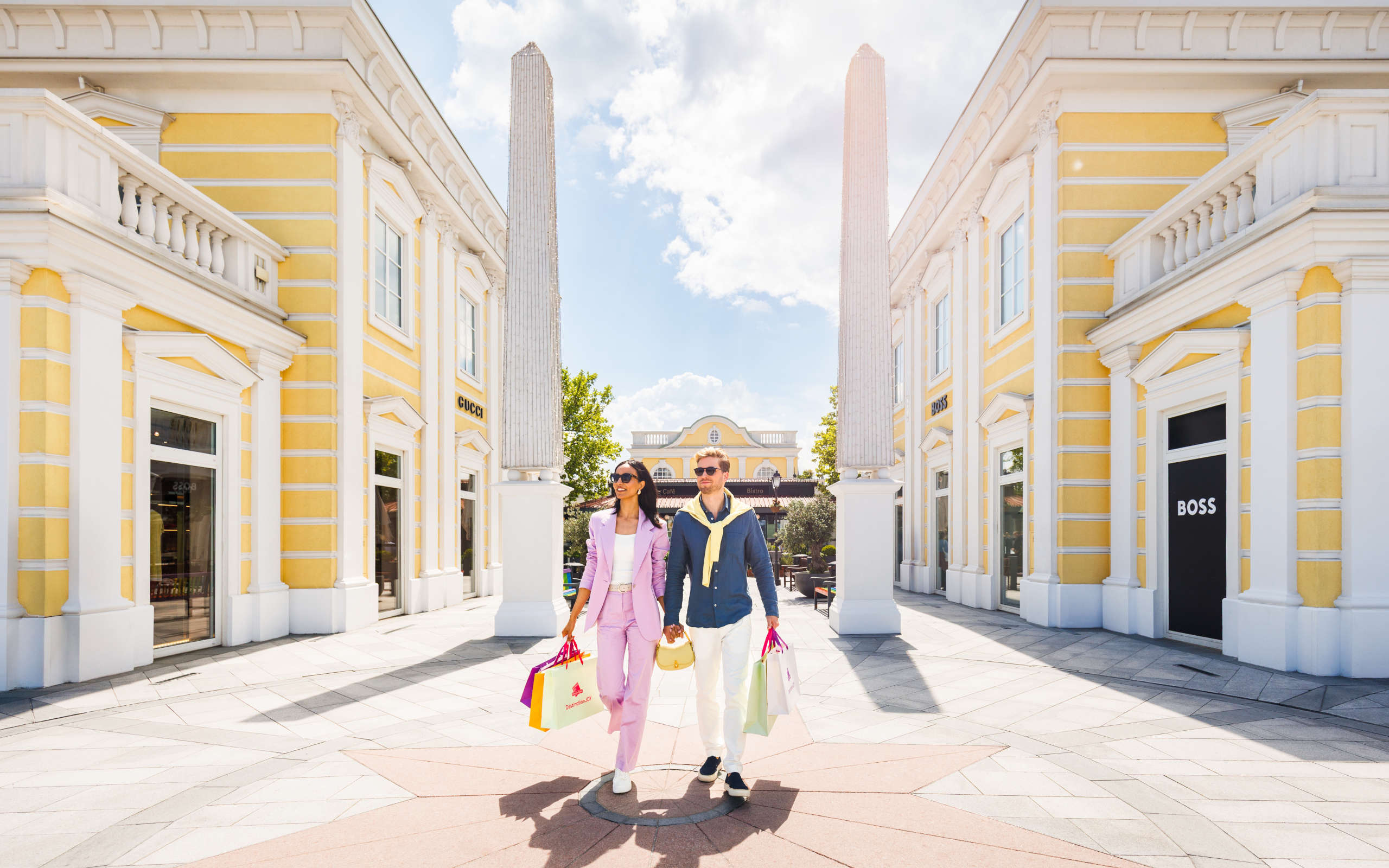 Outlet Center entrance