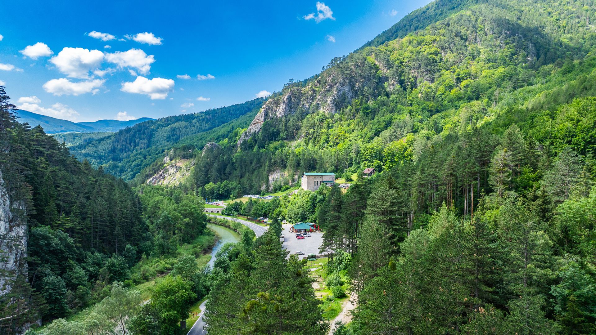Cable car valley station from the Höllental side