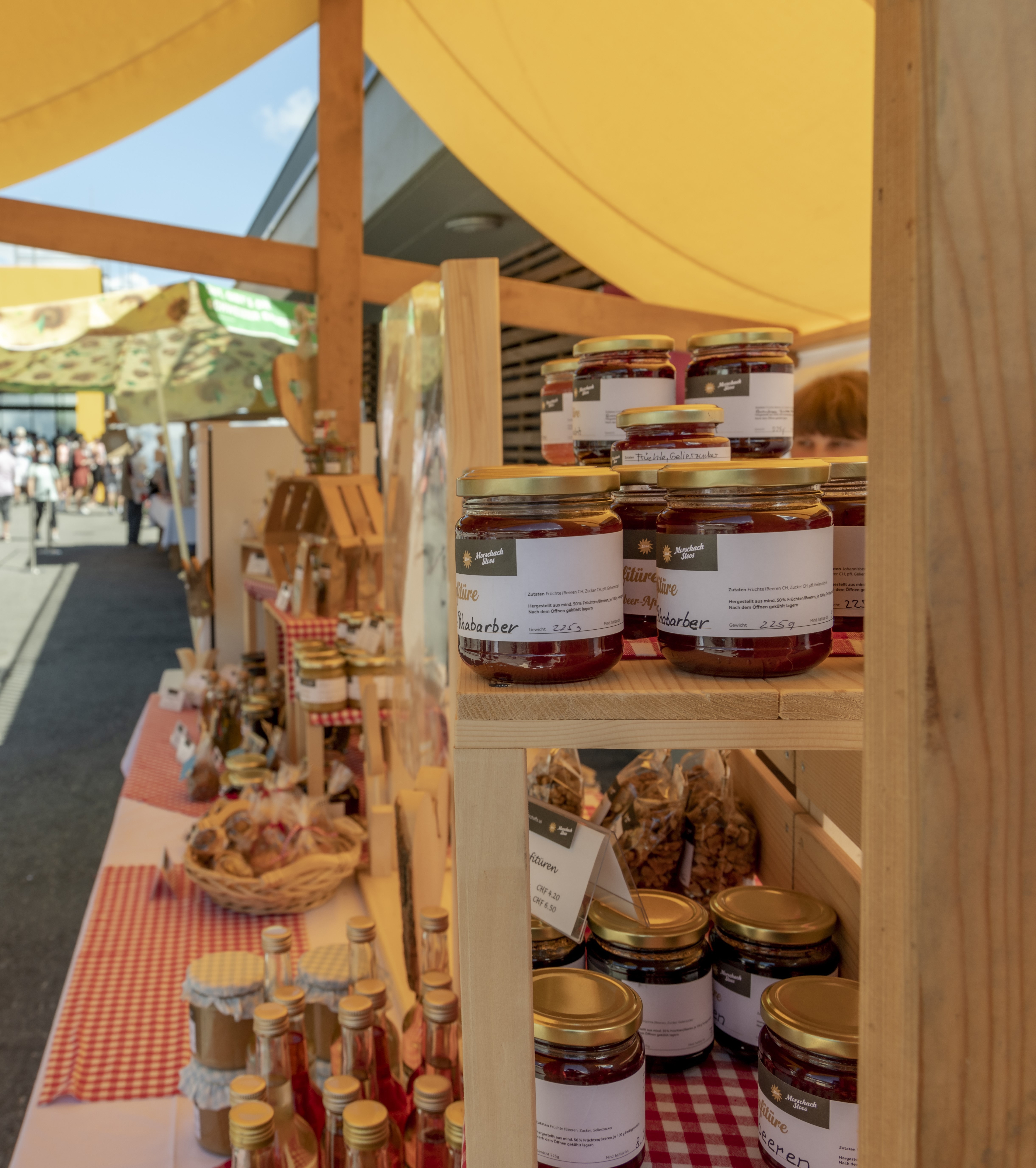 NATURAL PRODUCTS MARKET STOOS