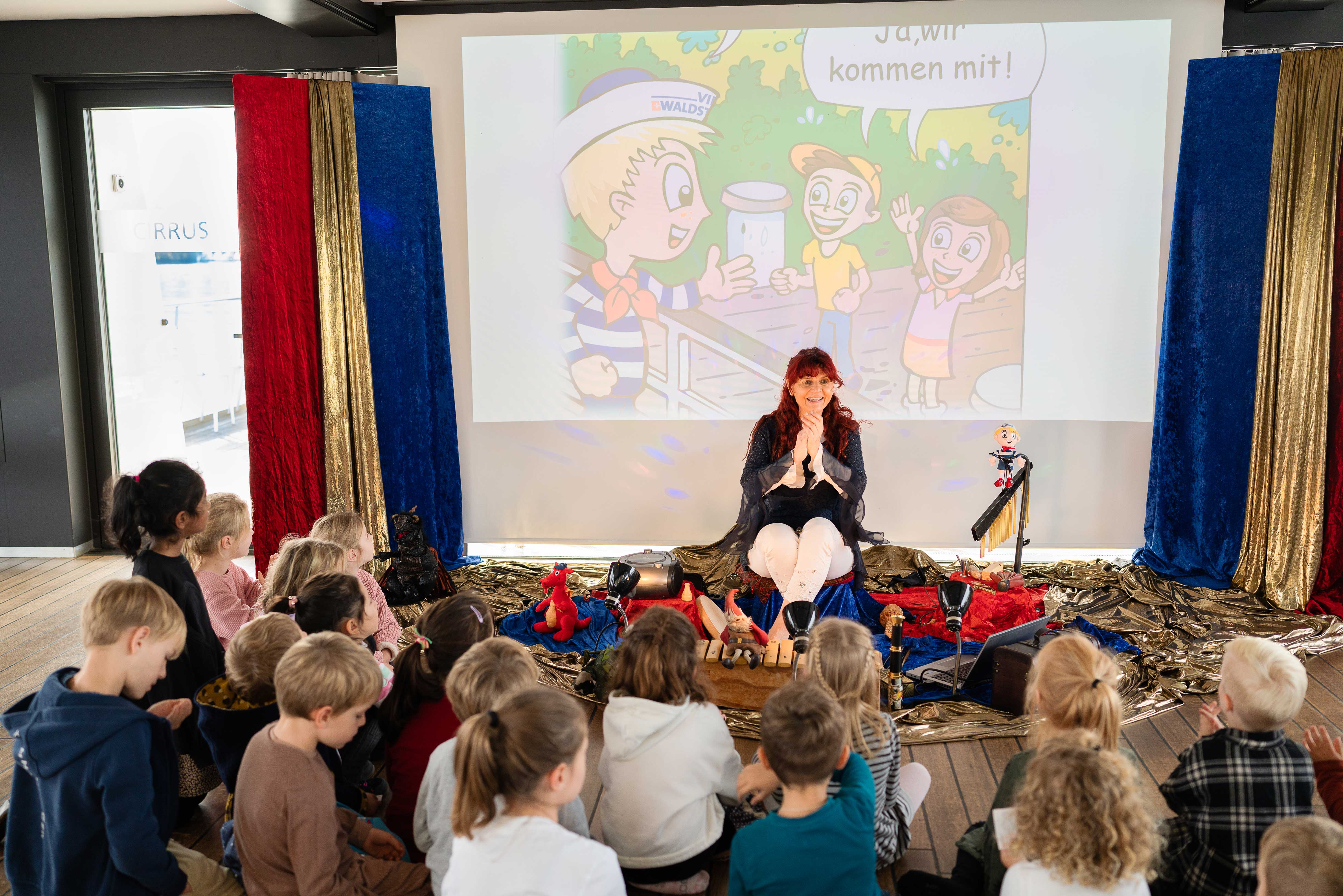 Jolanda Steiner auf dem Märli-Schiff auf dem Vierwaldstättersee