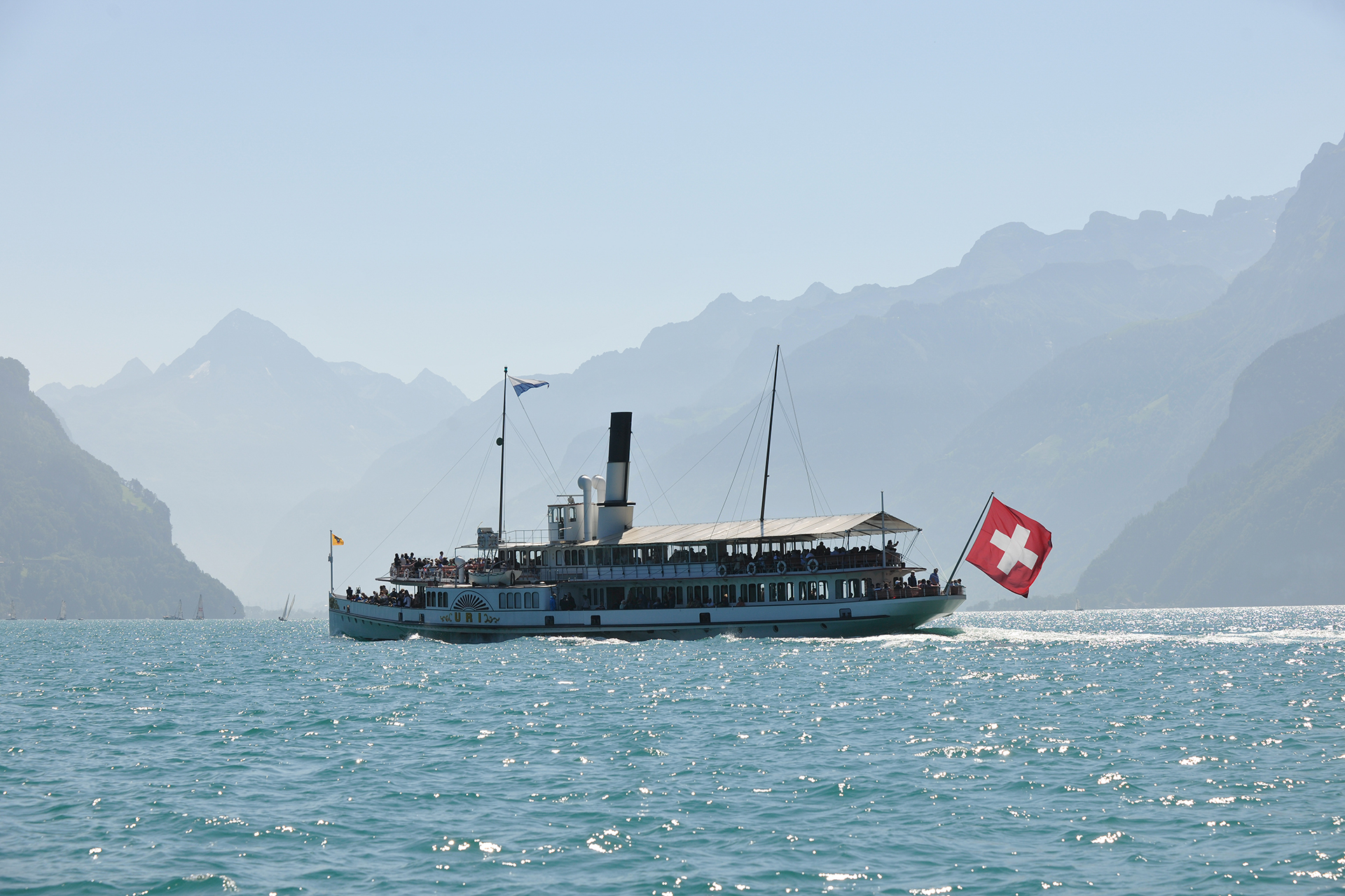 Dampschiff Uri auf dem Vierwaldstaettersee