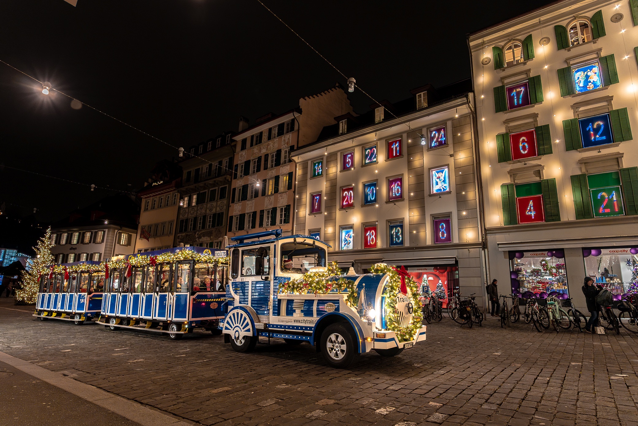 mys-Christmas Train Lucerne | Lucerne-import_7a148ab3-1eff-4463-a756-779203cd8c26.jpg