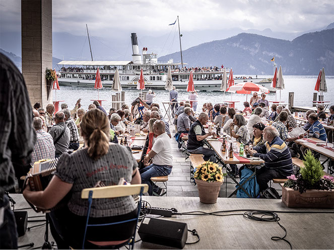 Heirassa Festival Weggis, Volksmusik, Konzert