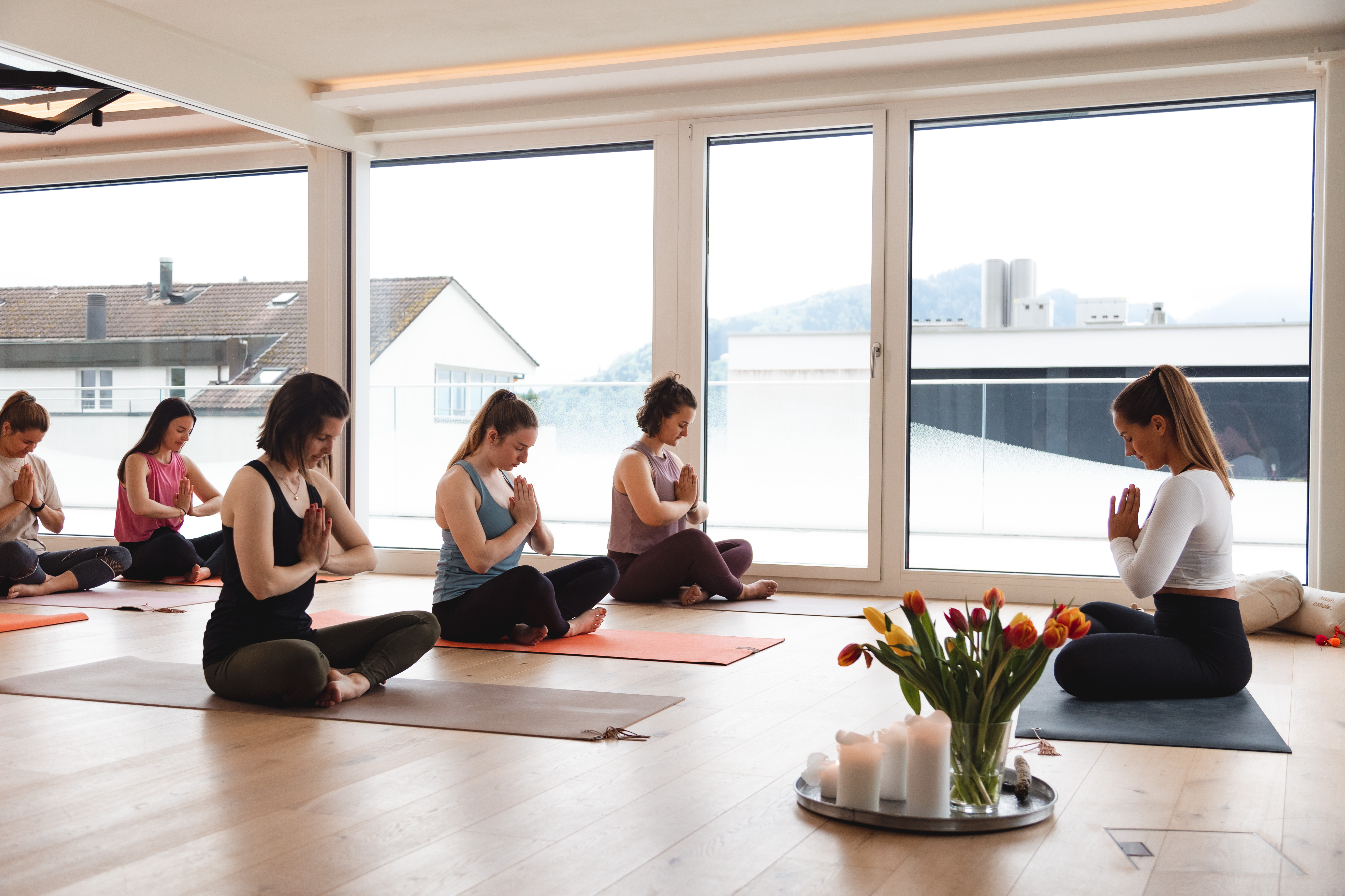 mys-Sunday Yoga & Brunch See- und Seminarhotel Flora Alpina  | Vitznau 2025-Teacher