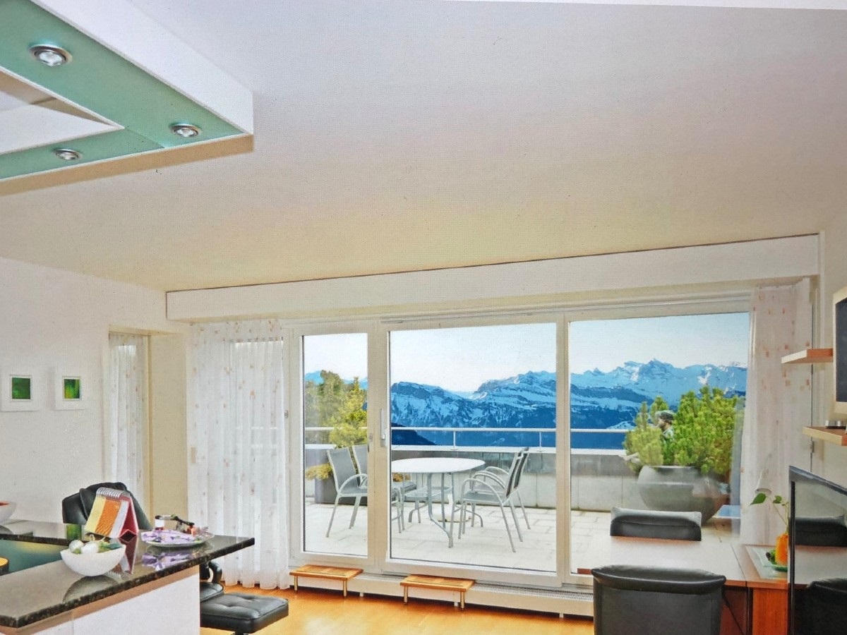 Rigi Terrassenwohnung mit spektakulärer Aussicht - Wohnzimmer mit Aussicht