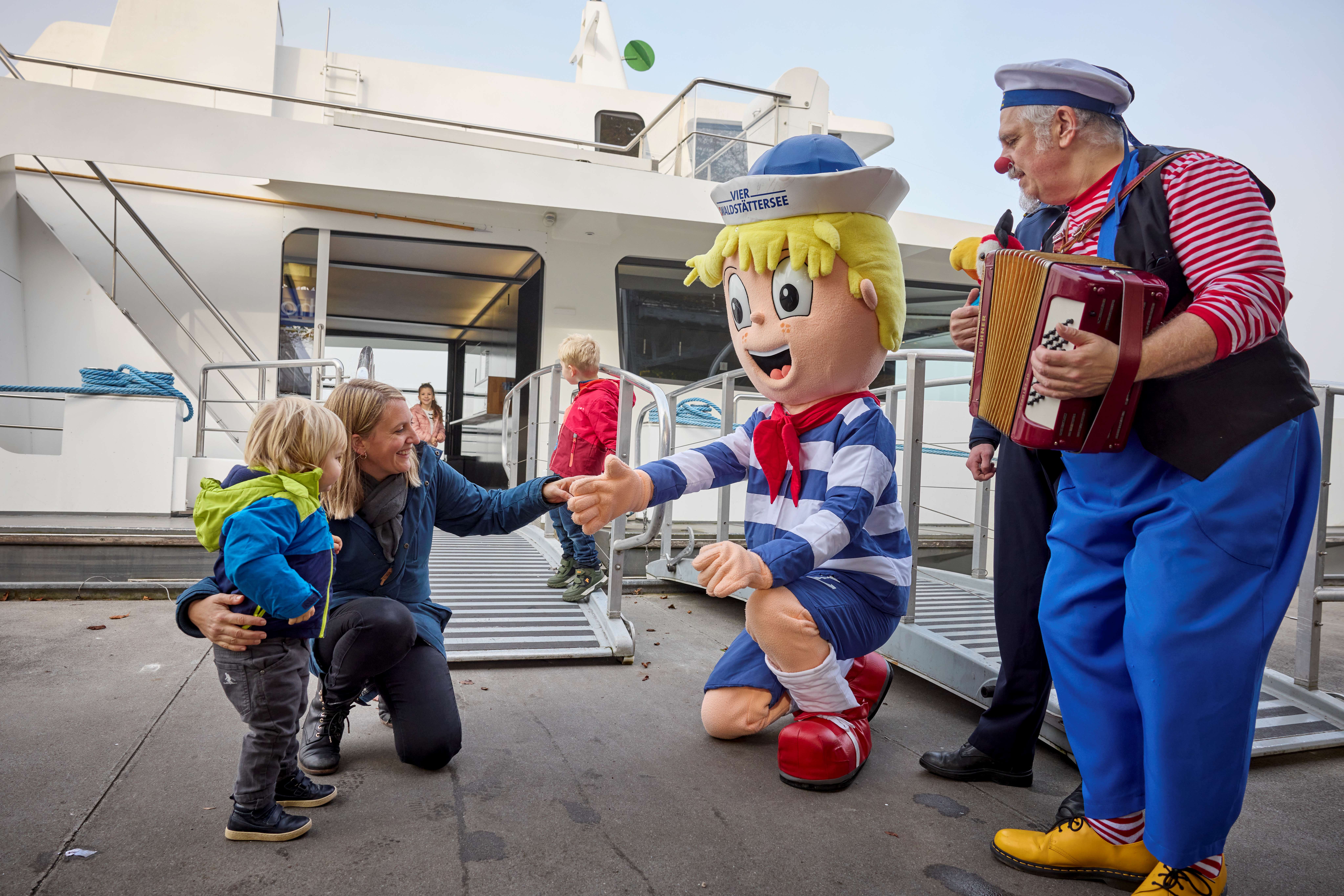 Bateau pour enfants Jeu & plaisir sur le lac des Quatre-Cantons