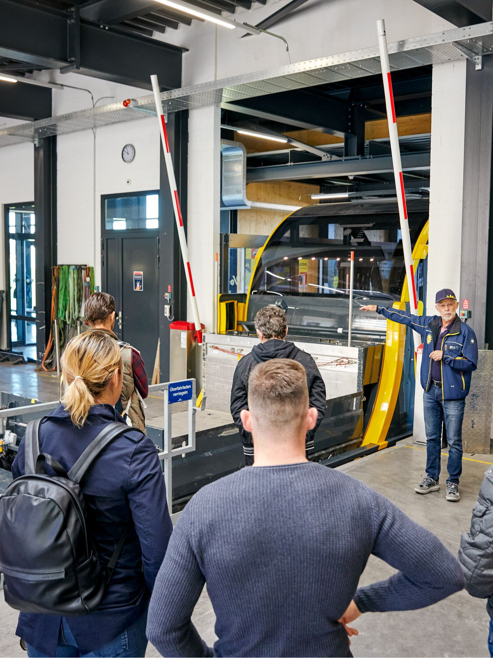 mys-Public guided tour of the steepest funicular in the world (in German)-Besichtigung Standseilbahn