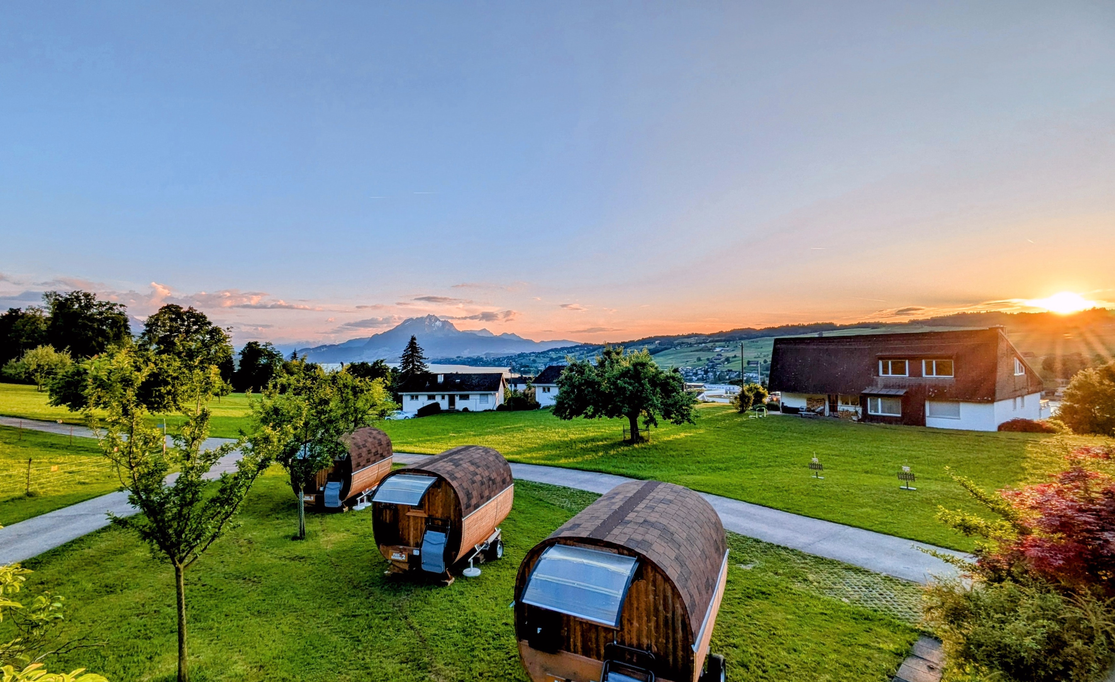 Hof Stadelmatt - Campingfässer