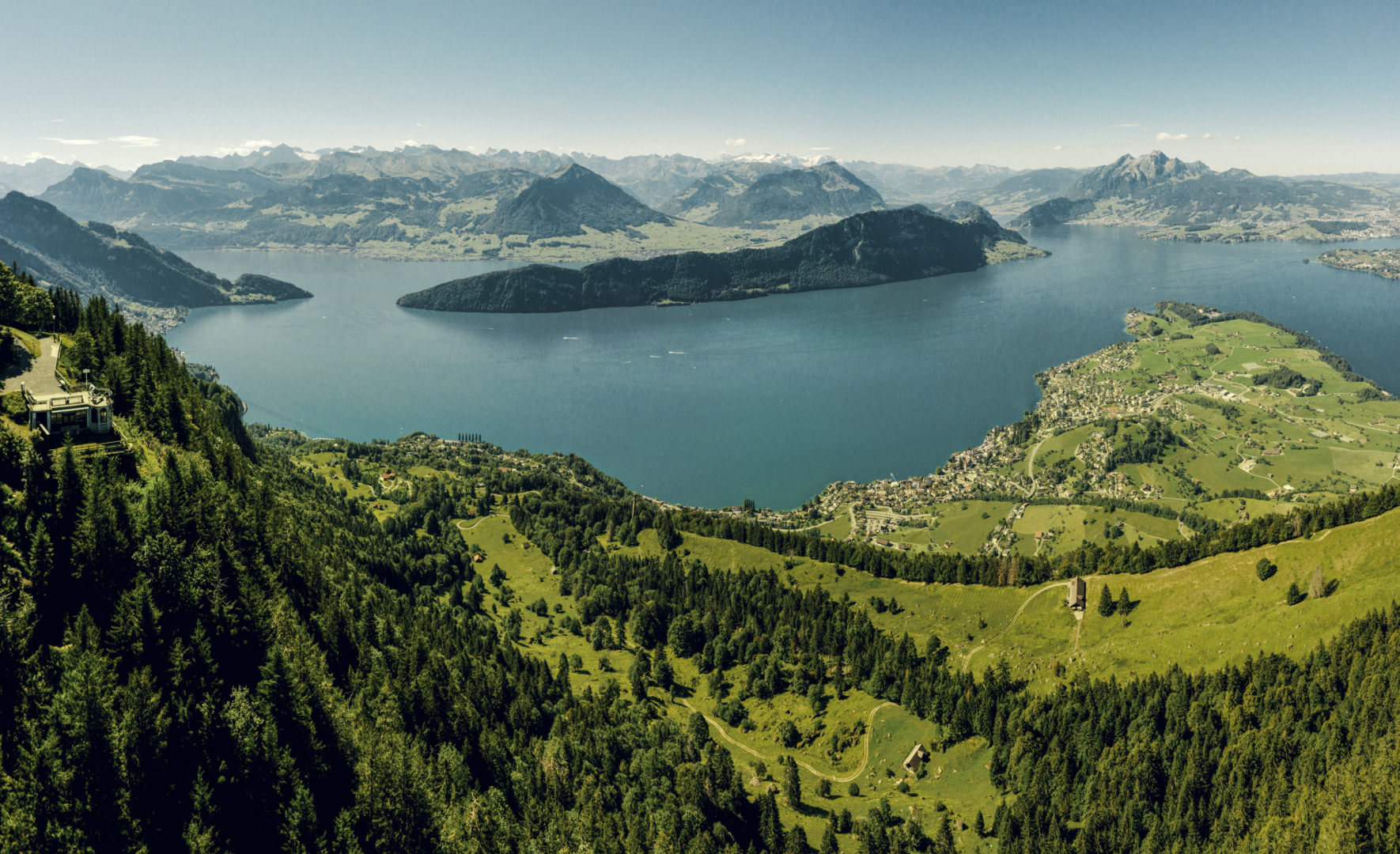 Vue du côté du Rigi