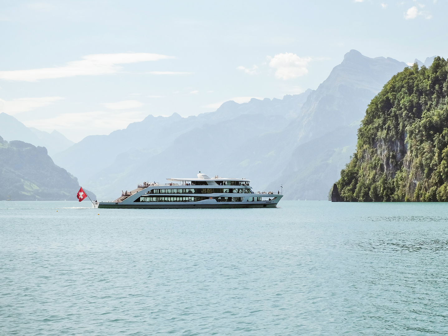 urnersee-motorschiff-diamant.jpg