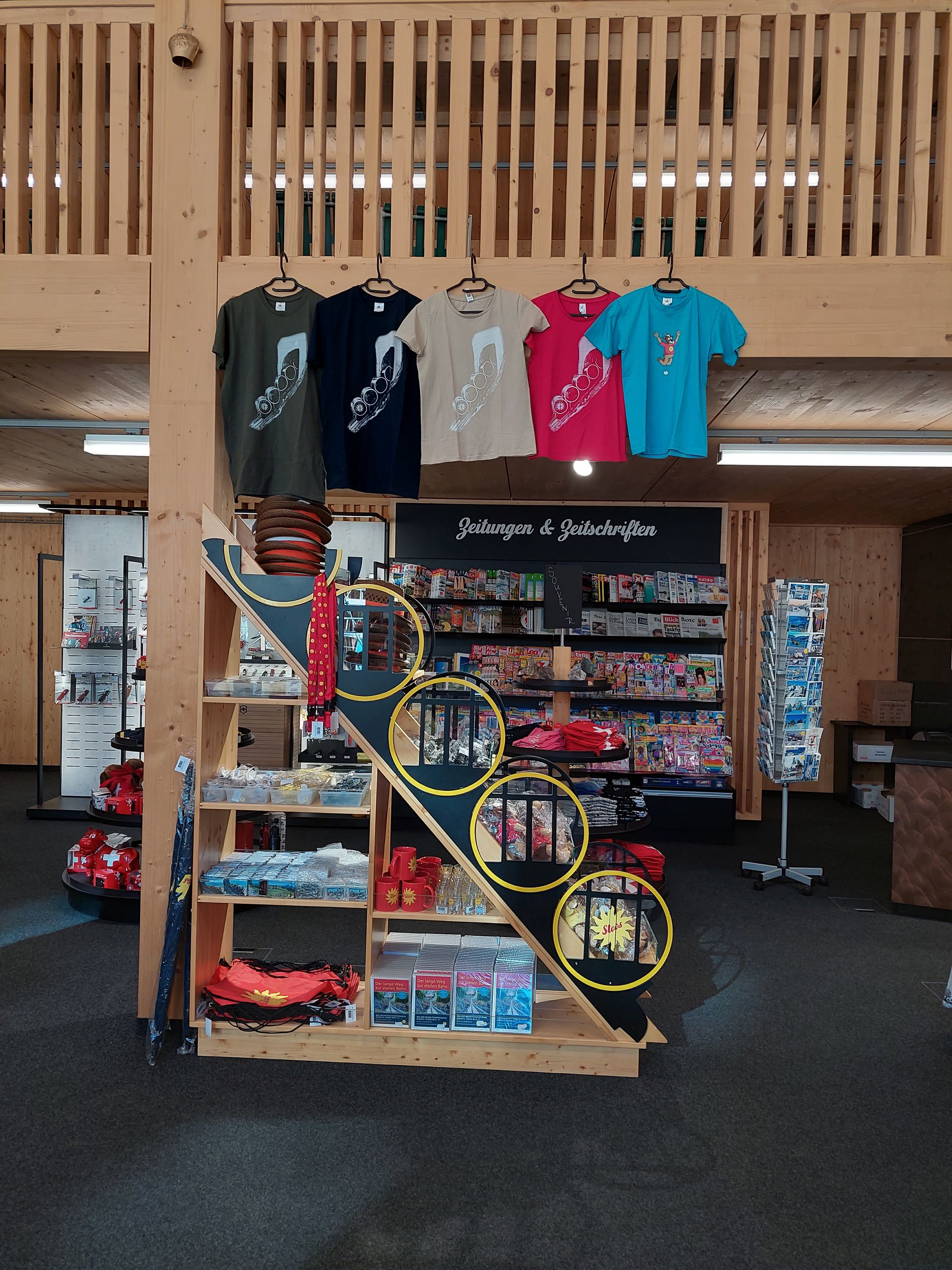 Sportzubehör & Souvenirs - Stoos Shop