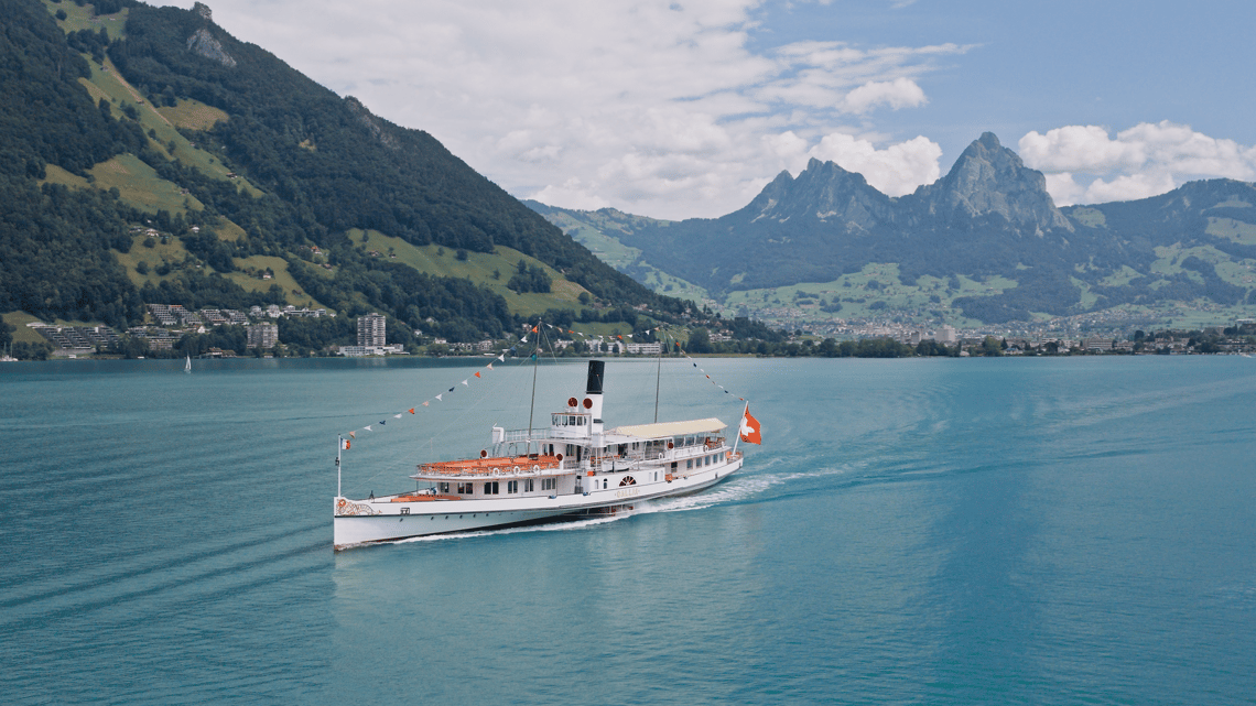 Dampfschiff Gallia auf dem Vierwaldstättersee - Legends of Lake Lucerne