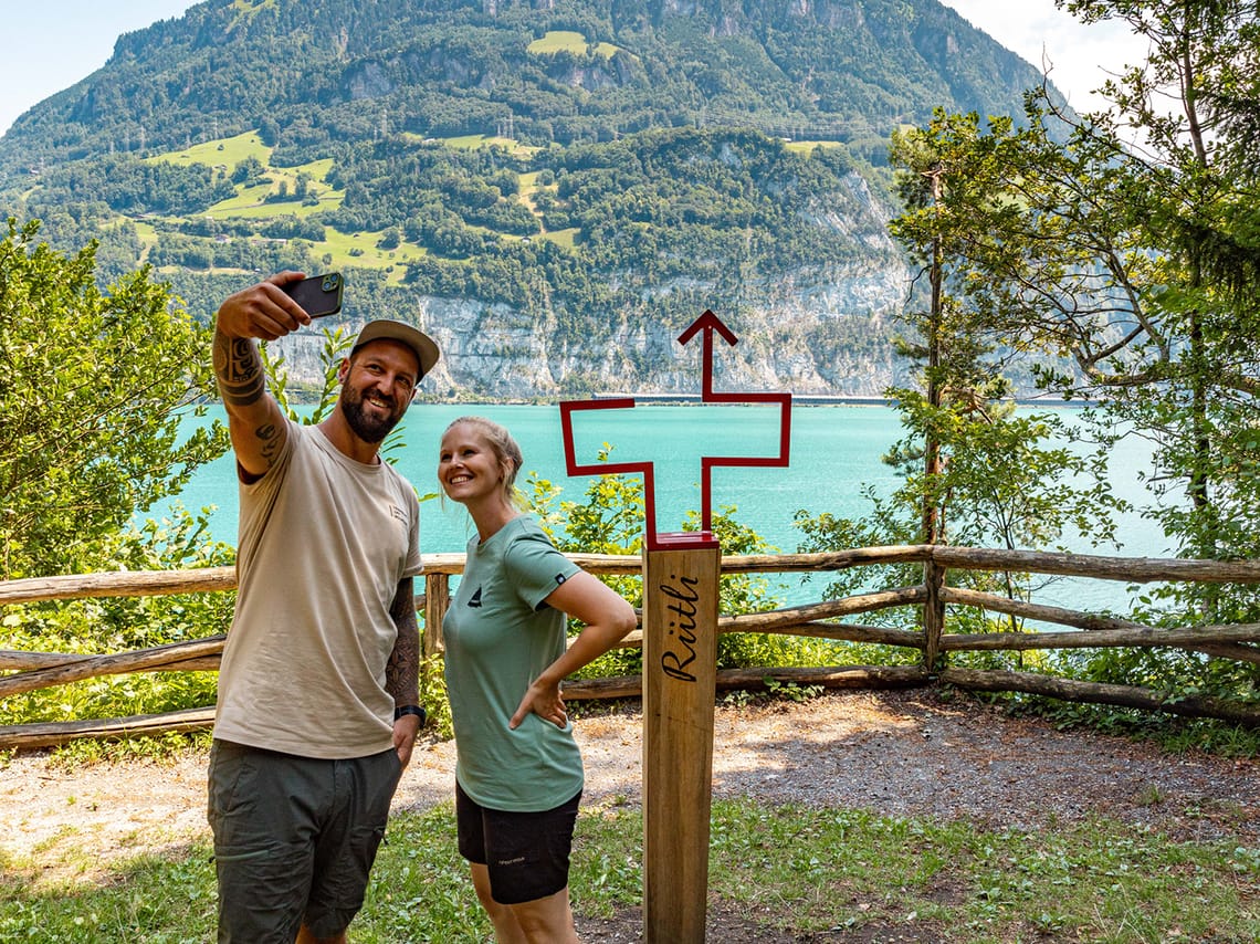 mys-Weg der Schweiz - Rundreise ab Brunnen-SGV_Weg_der_Schweiz_mit_Logo_Selfiespot
