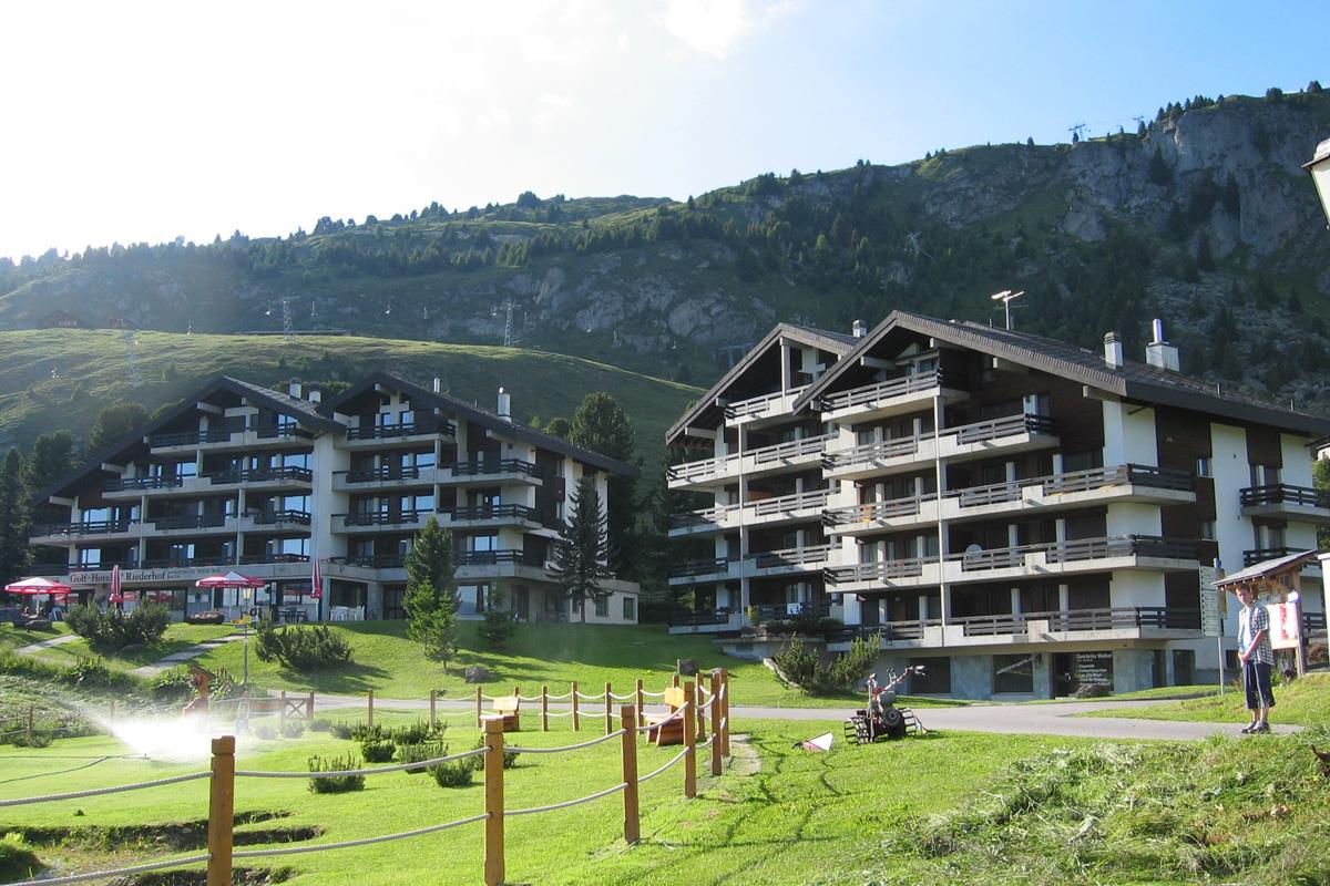 Riederhof B 359 3. Stock - Aussenansicht