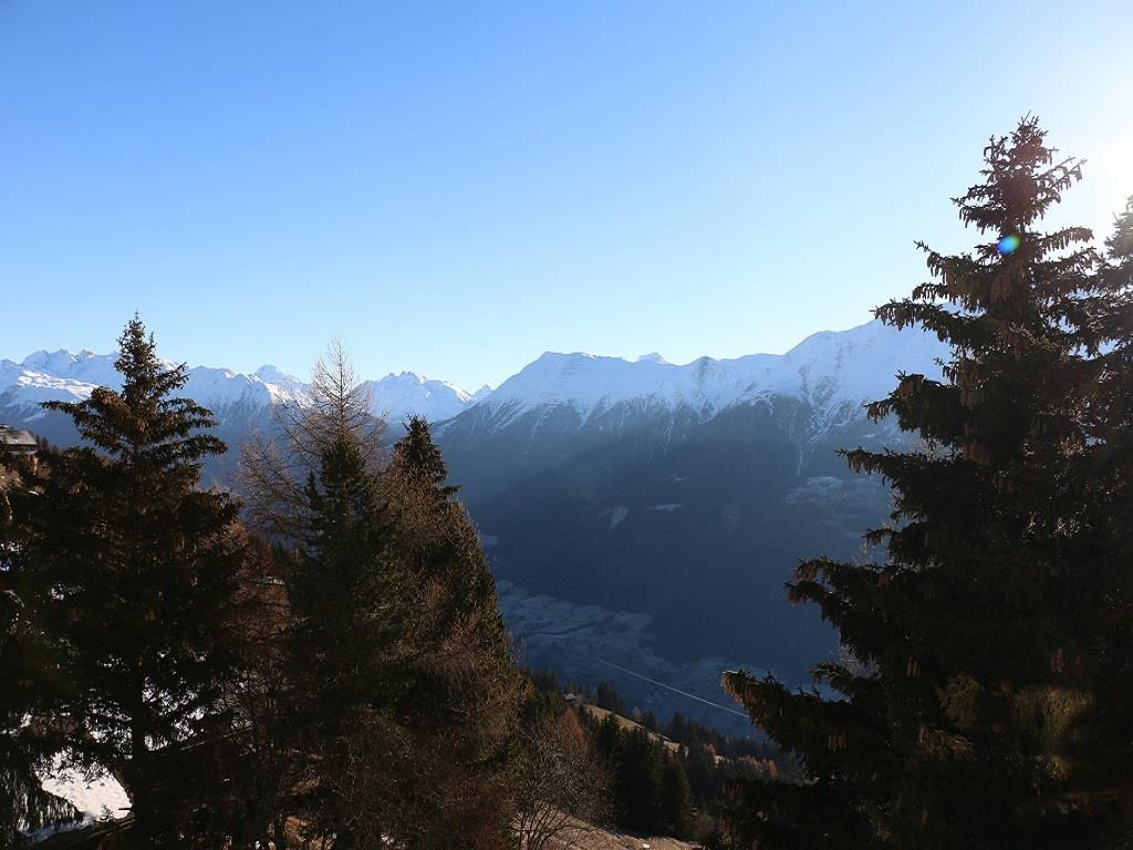 Aristella 1. Stock - Aussicht Goms