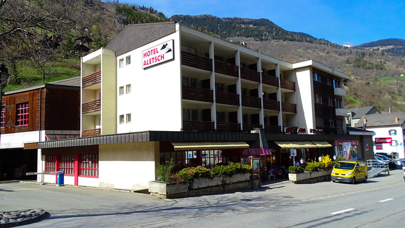 Hotel Aletsch Mörel - Aussenanischt Sommer