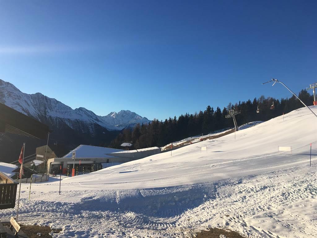 Caroline Erdgeschoss - Aussicht auf Skilift