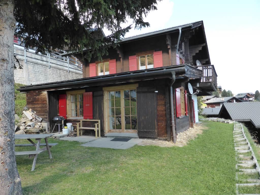 Lällekeenig 1. Stock - Aussenansicht