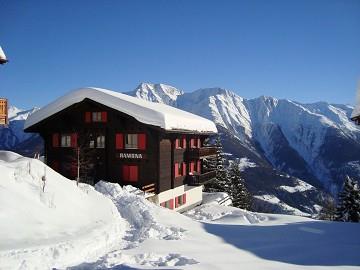 Ramona 1. Stock Ost - Aussenansicht Winter 2