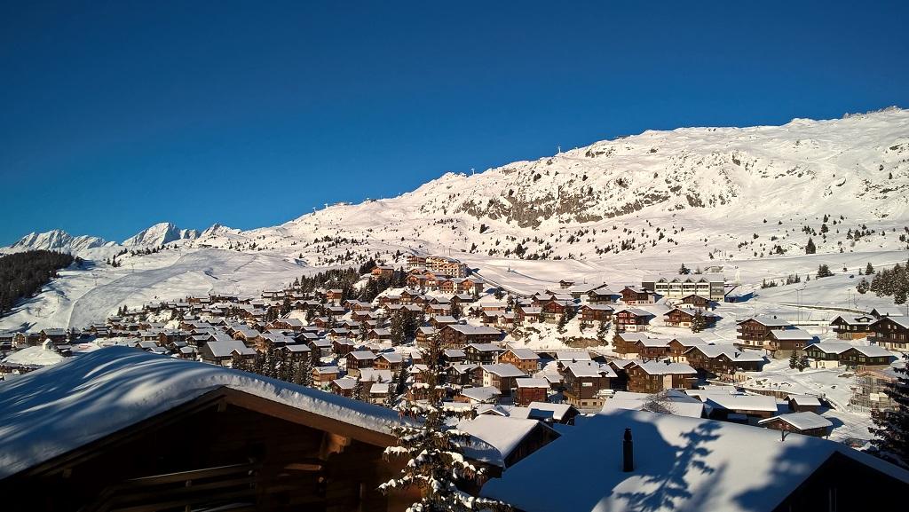 Waldegg 1. Stock - Sicht vom Balkon