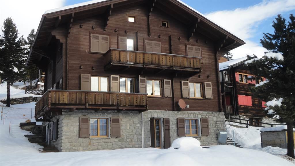 Waldegg 2. Stock - Aussenansicht Winter 2