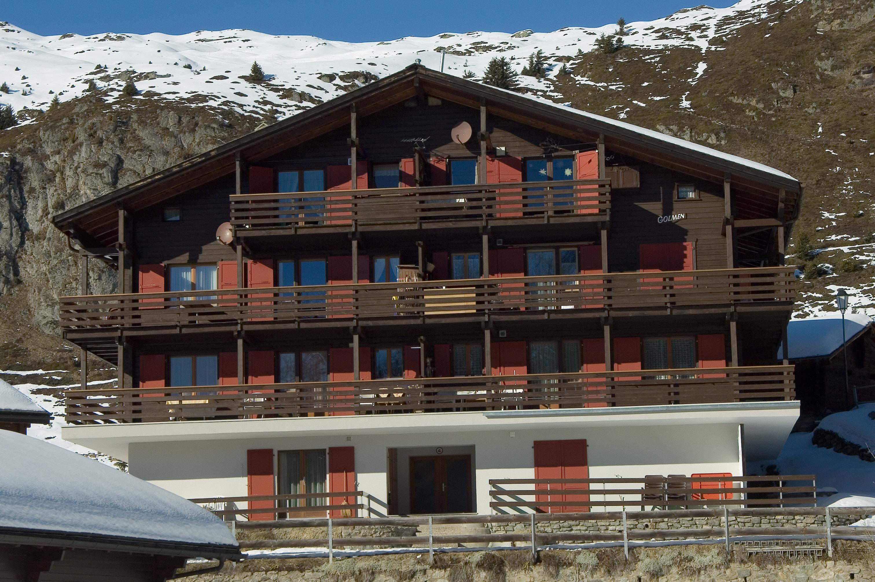 Golmen 11 - Aussenansicht Winter