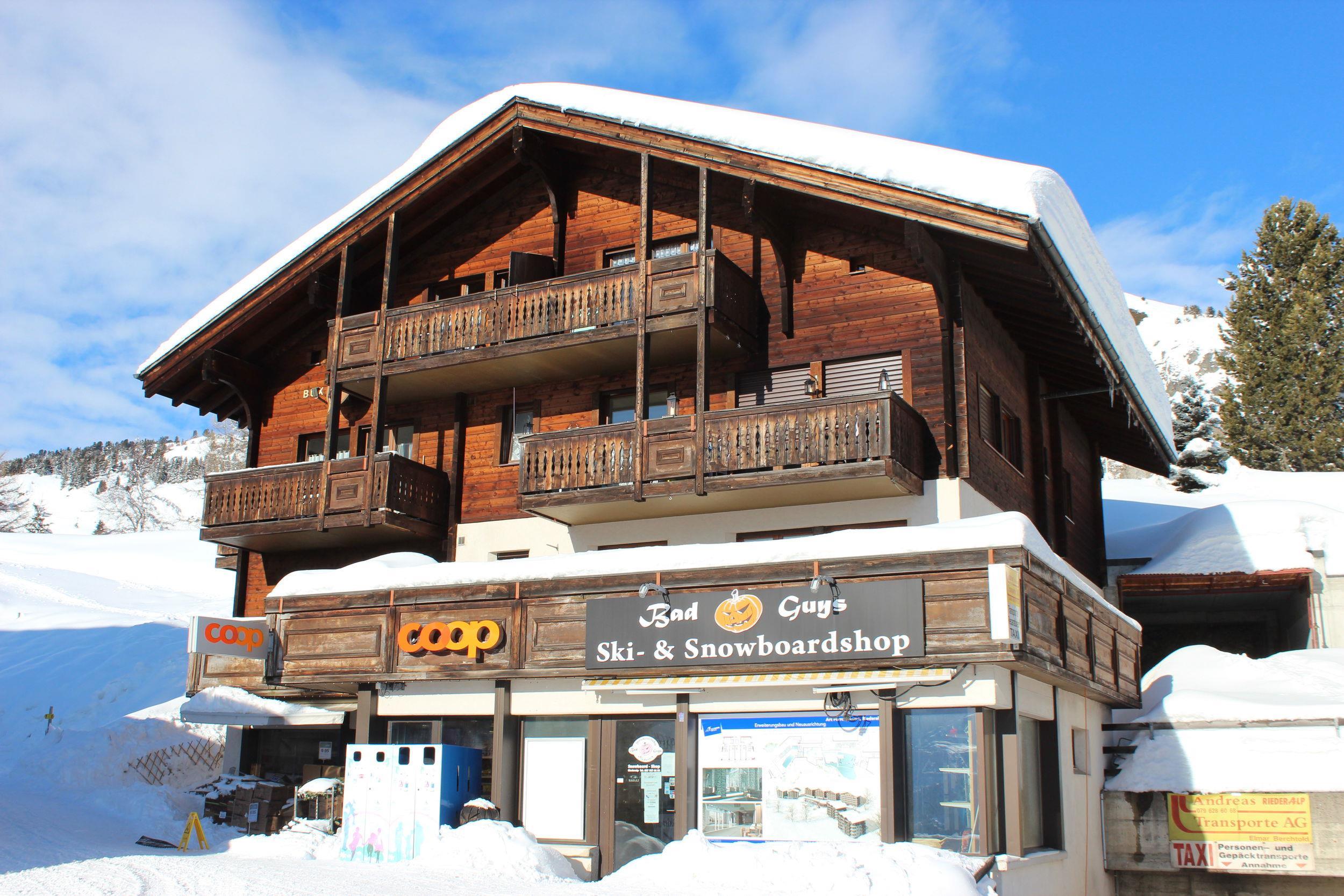 Bux 1. Stock West - Aussenansicht_2