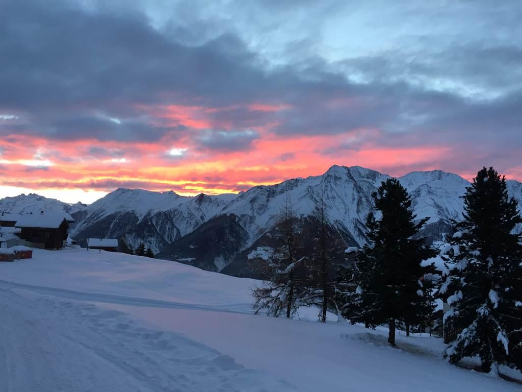 Amici 1. OG West - Morgenstimmung Riederalp