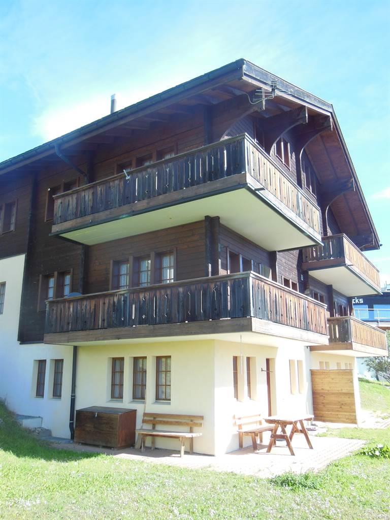 Brüch Parterre - Aussenansicht Sommer