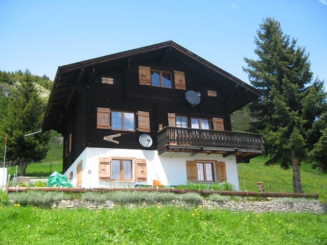 Rhodania 1. Stock - Aussenansicht Sommer 1