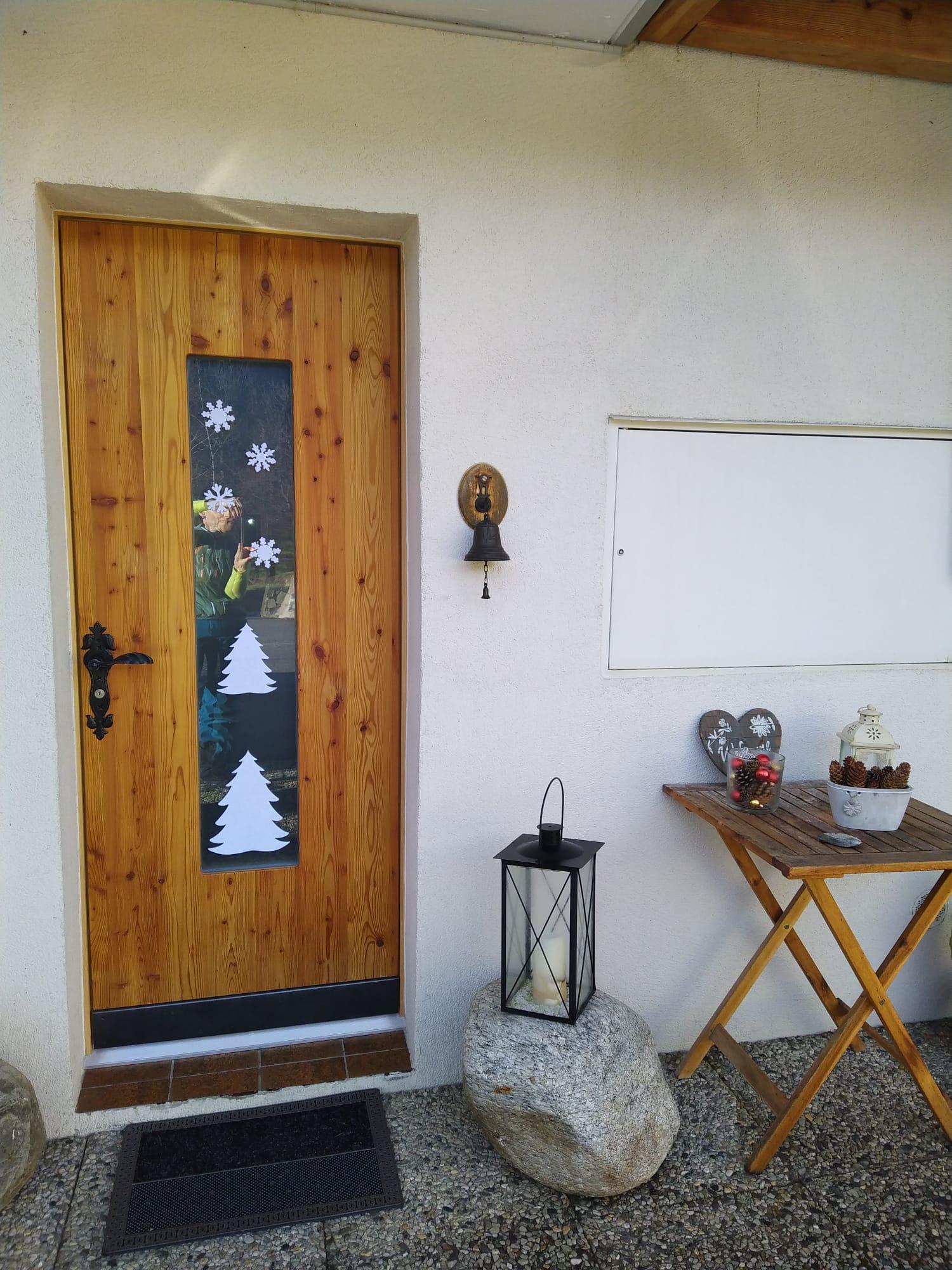 Solis - Wilkkomen Türe