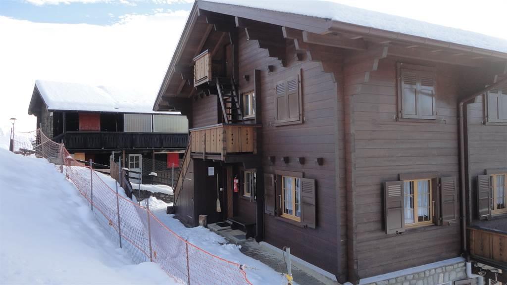 Waldegg 1. Stock - Winterbild 2