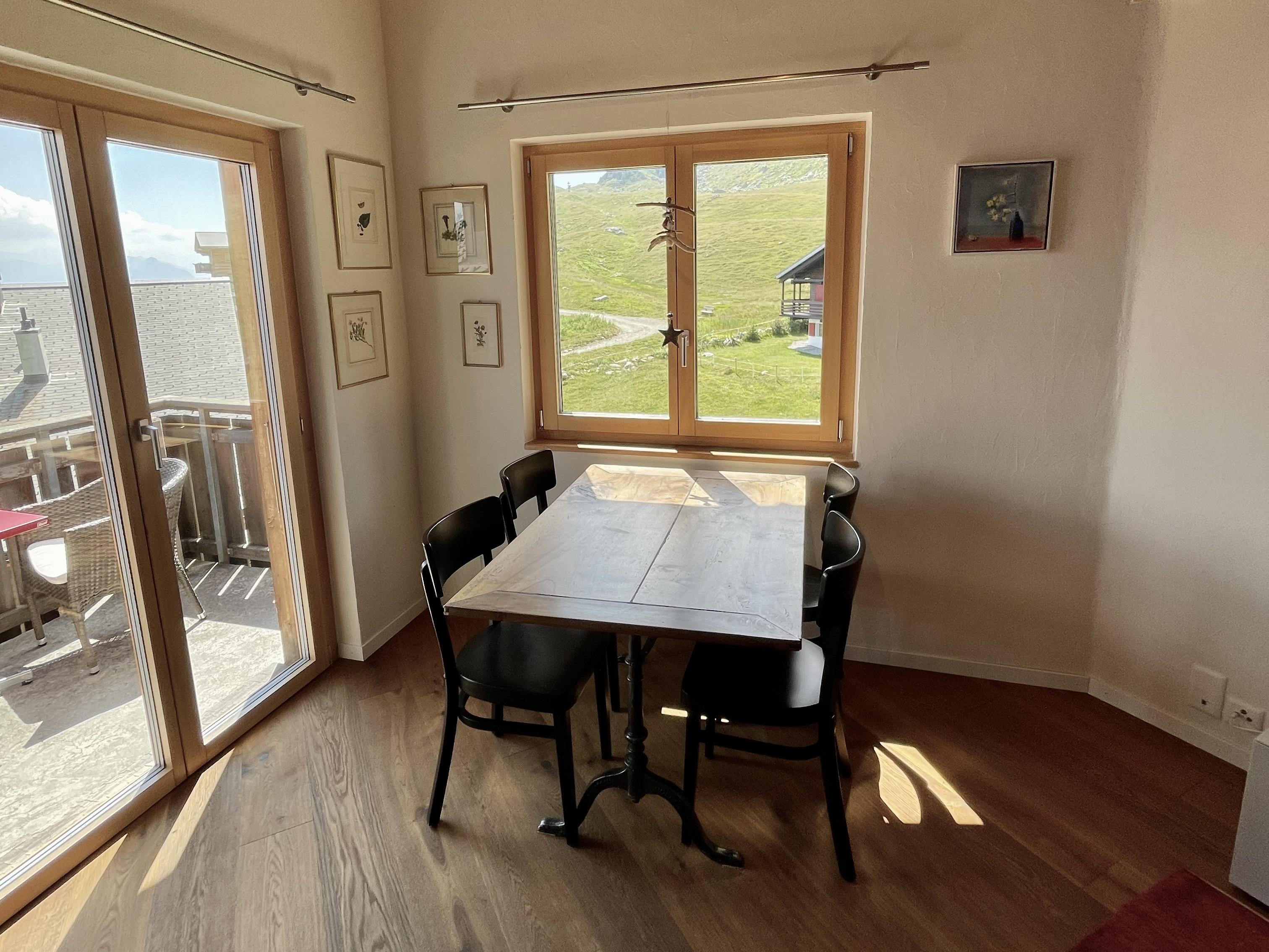 Mischabelblick 14 - Esstisch