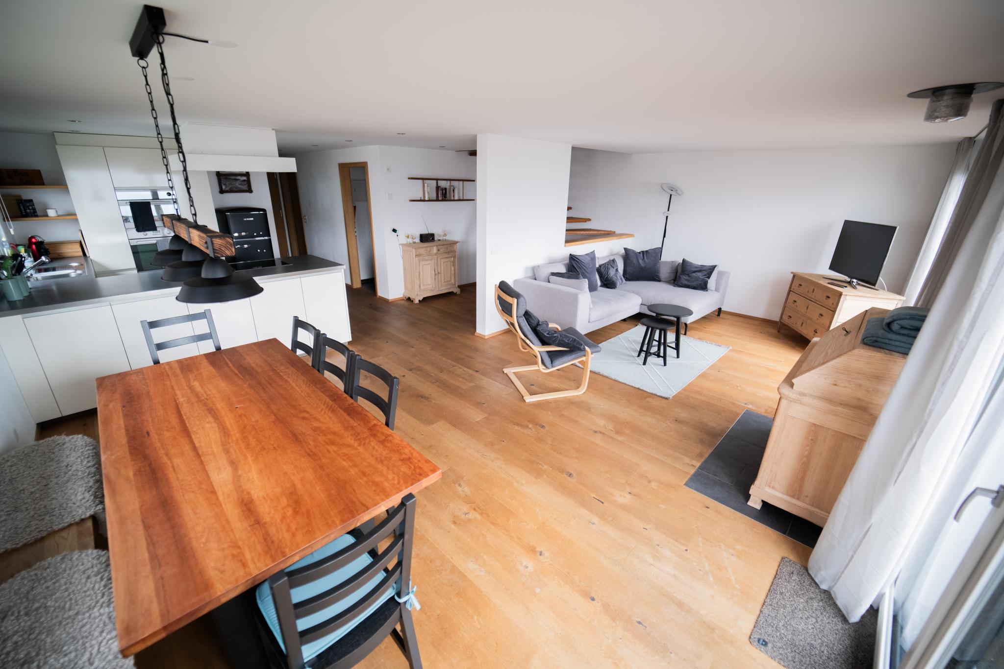 Beesche Tritt 2. OG West - 2-4.5 Wohnzimmer2