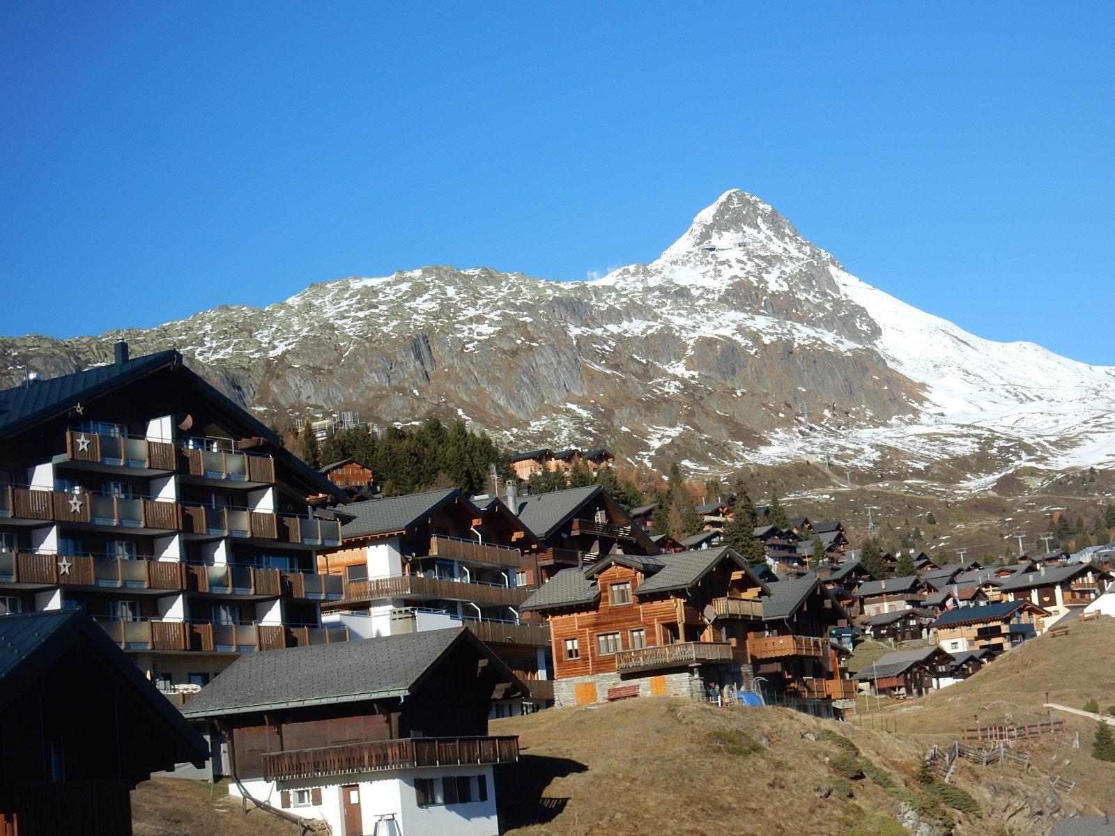 Lusa DG Ost - Haus Lusa  mit Bettmerhorn im Hintergrund