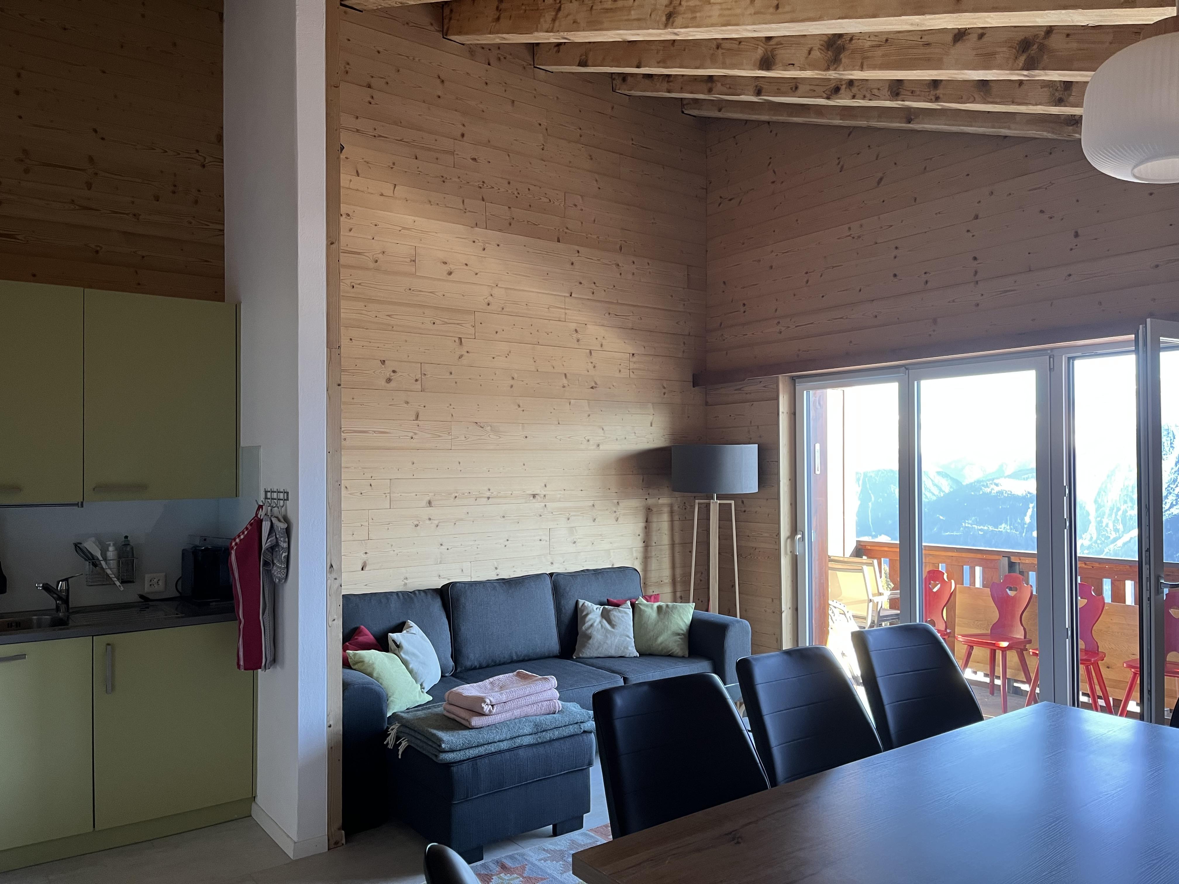 Bergliebe 2. Stock Süd-West - Wohn- und Essraum