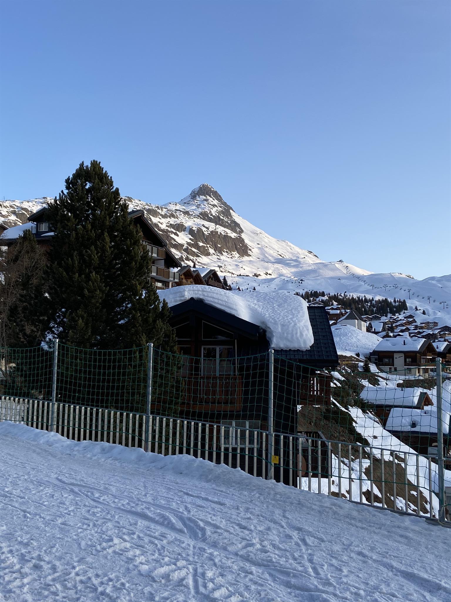 Aster 3. Stock Süd - Blick aufs Bettmerhorn