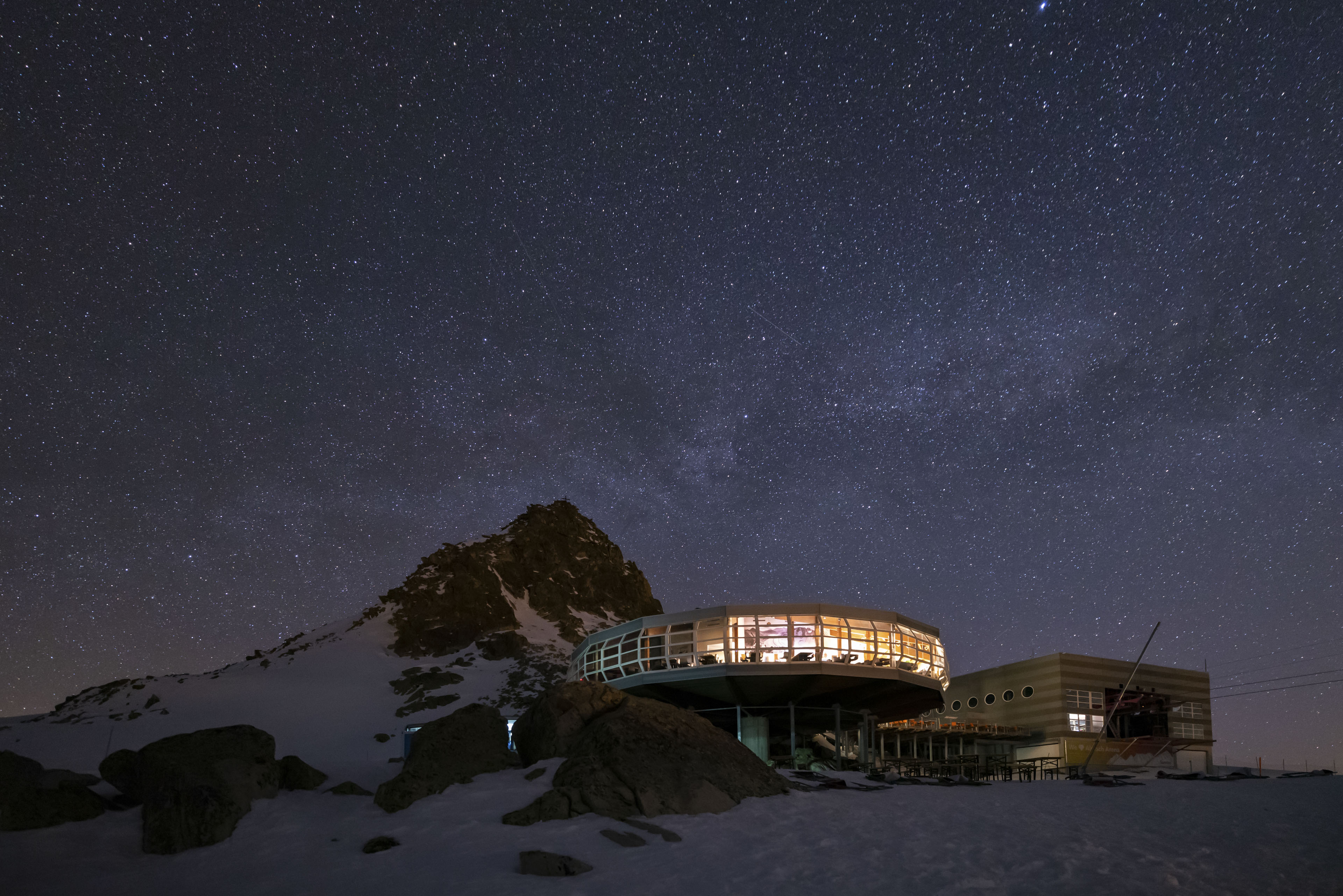 Panoramarestaurant Bettmerhorn mit Sternenhimmel