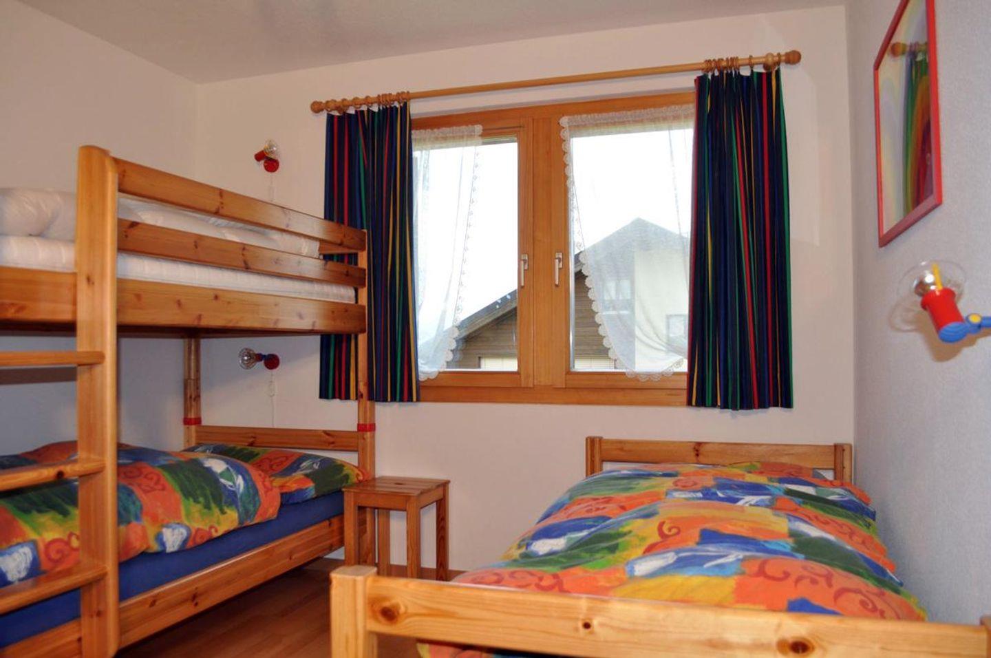 Alpengarten 6 2. OG Süd-West - Kinderzimmer