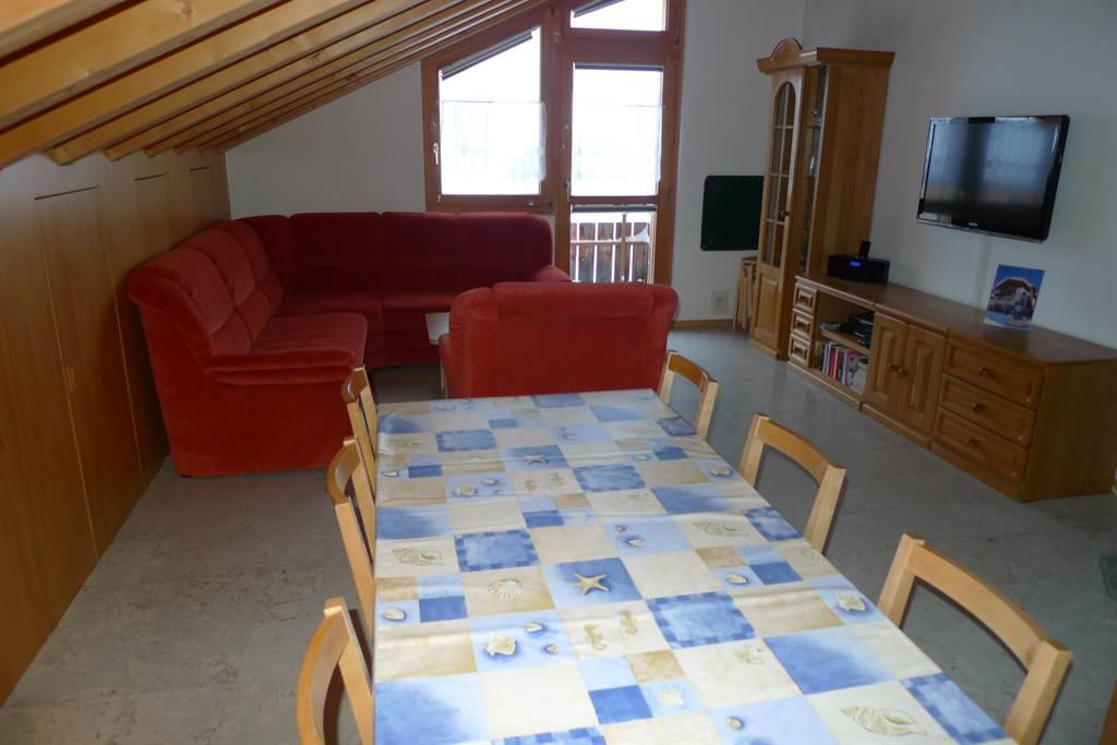 Westside DW - Wohnzimmer