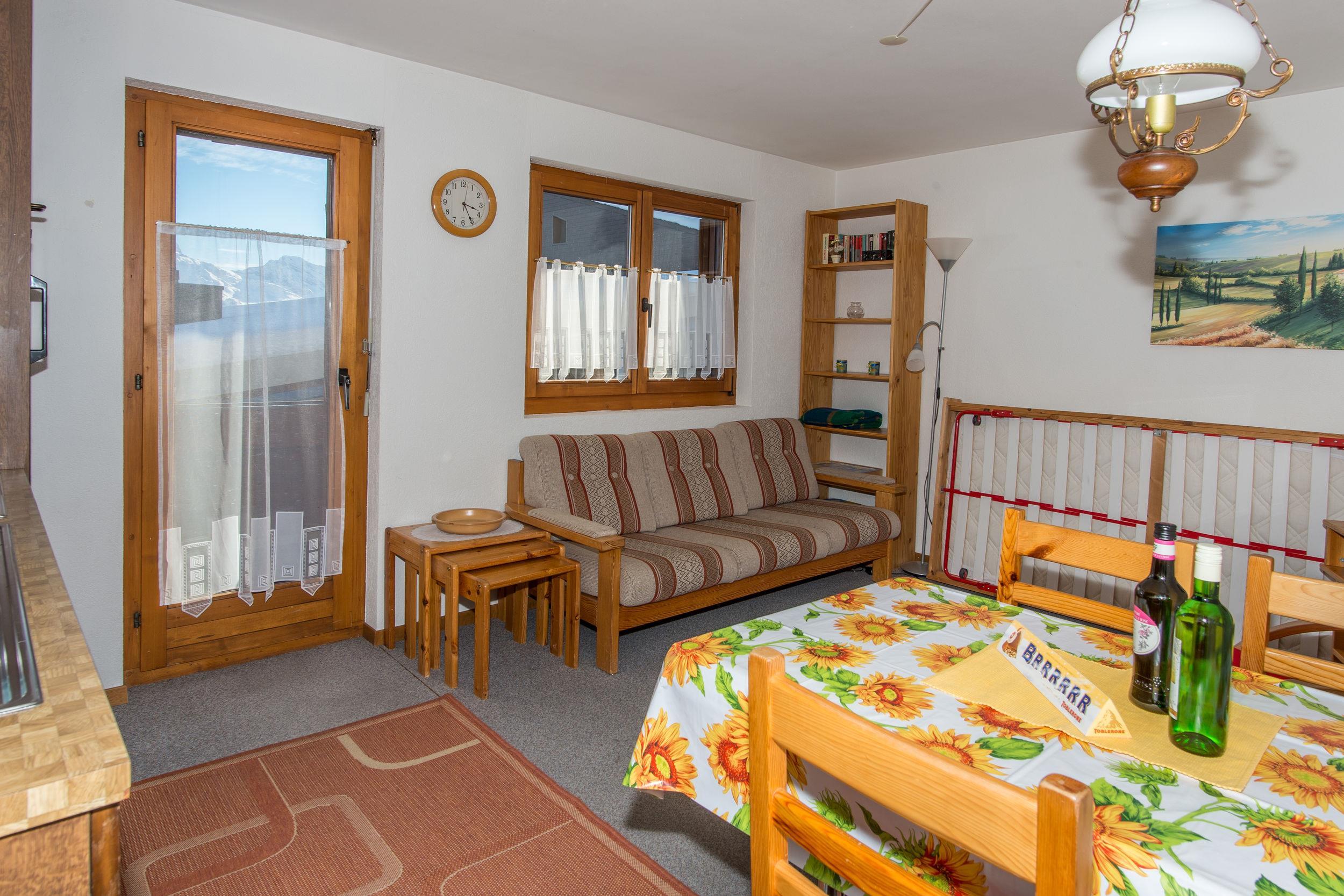 Bux 1. Stock West - Wohnraum_1