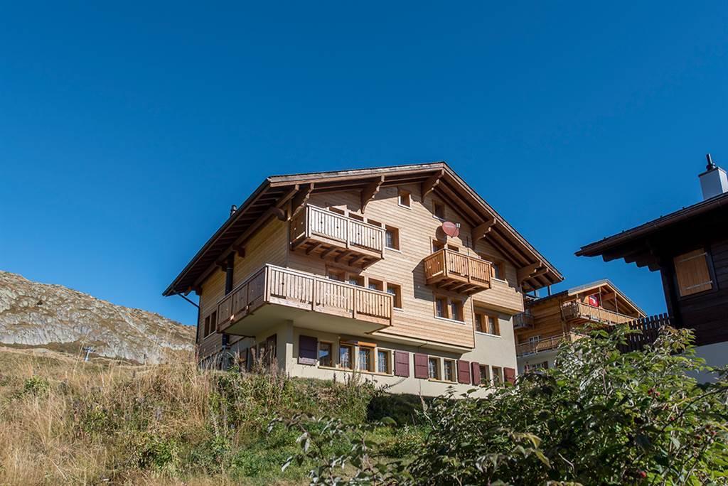 Alouette EG Ost - Aussenansicht_Sommer_Süd-West