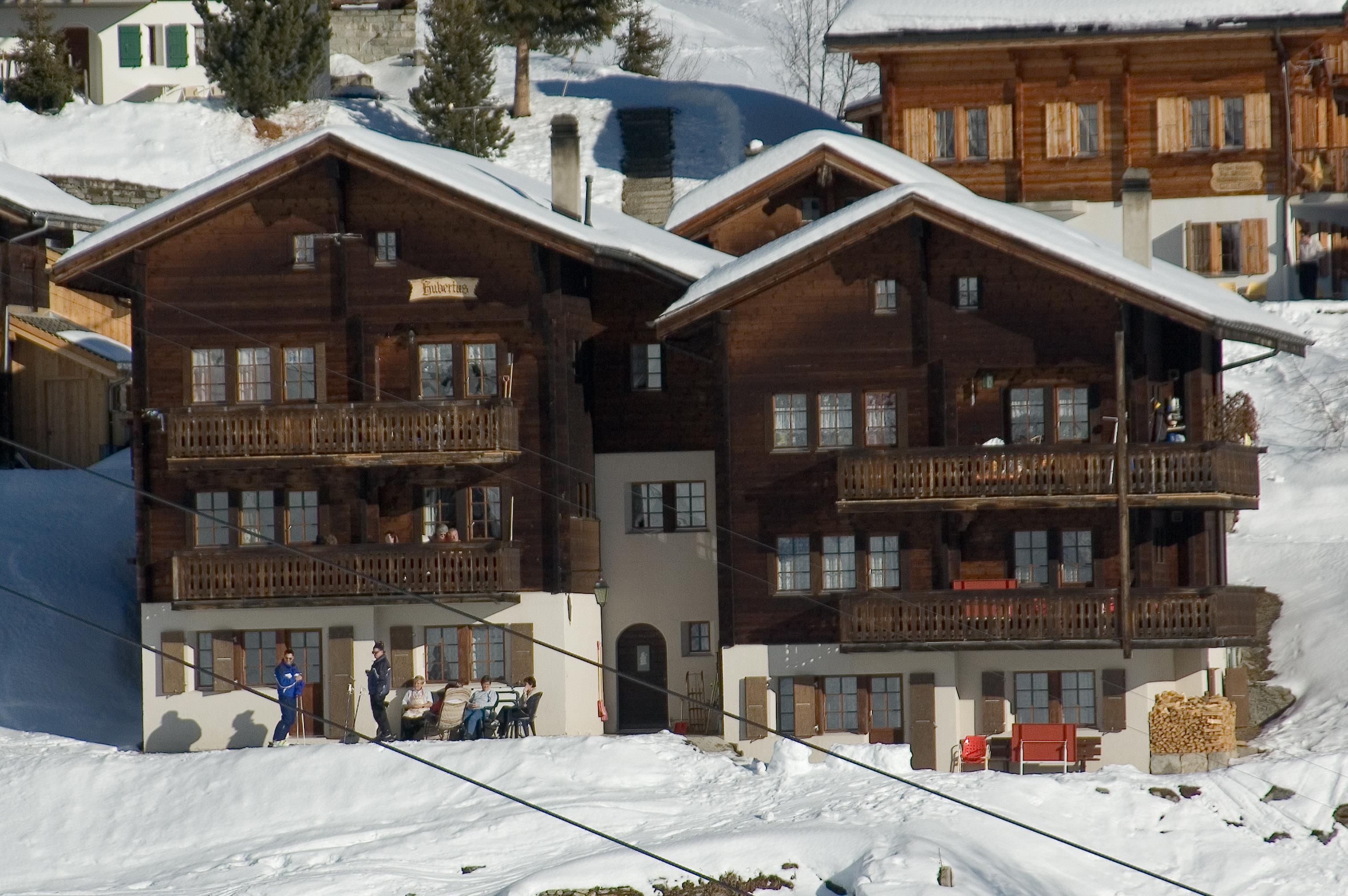 Hubertus 5 1. Stock links - Aussenansicht Winter