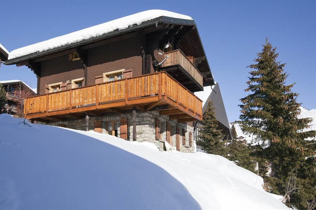 Daheim 4-Zimmerwohnung - Aussenansicht Winter