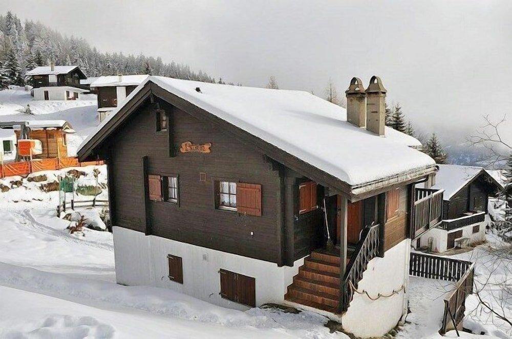 Laurin Bettmeralp Service - Aussenansicht Winter 1