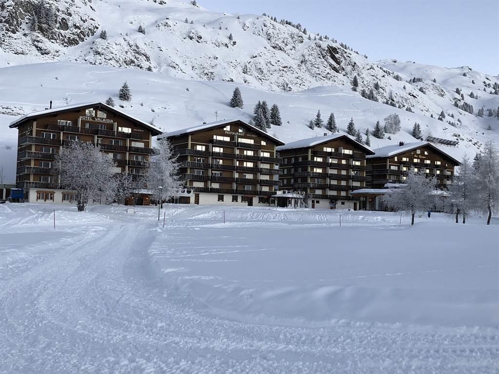 Rhodania 75 - Hotel Art Furrer Haus Rhodania ganz rechts