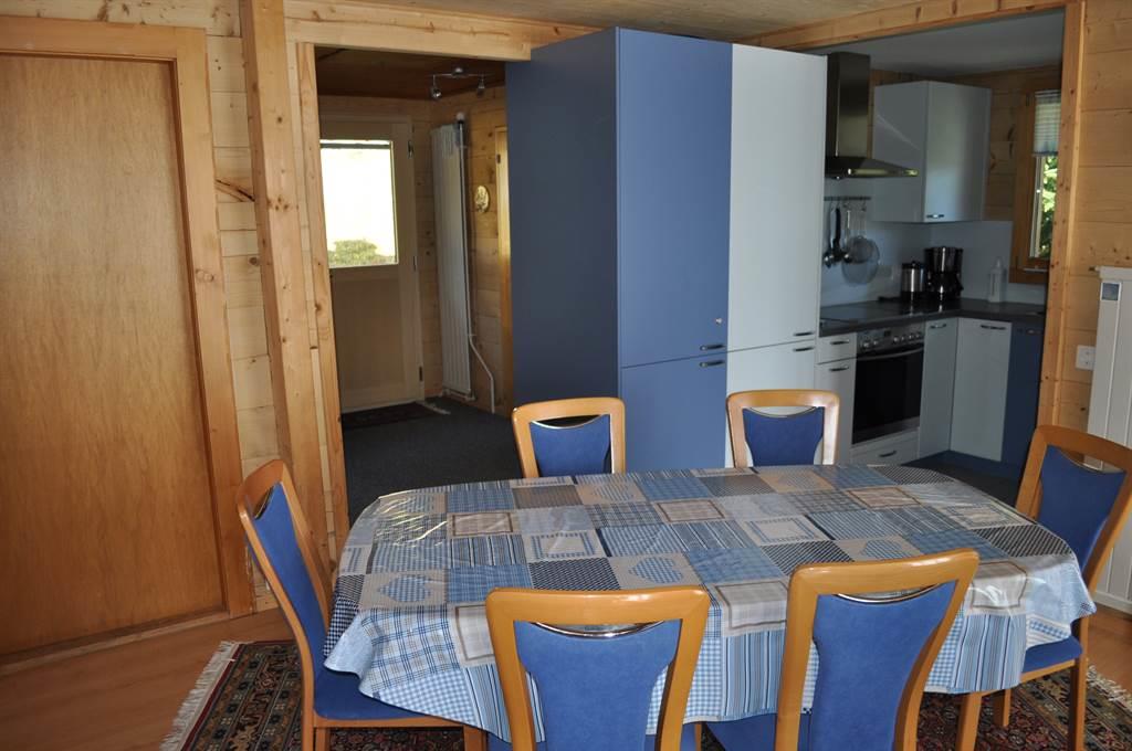 Schönblick 2. Stock - Eingang mit Essbereich und Küche