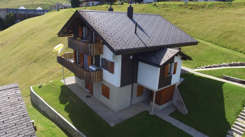Larva Dachgeschoss - DJI_0015